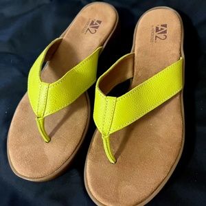 BRAND NEW "A2 BY AEROSOLES" WOMENS SANDALS - SIZE 10M!!!